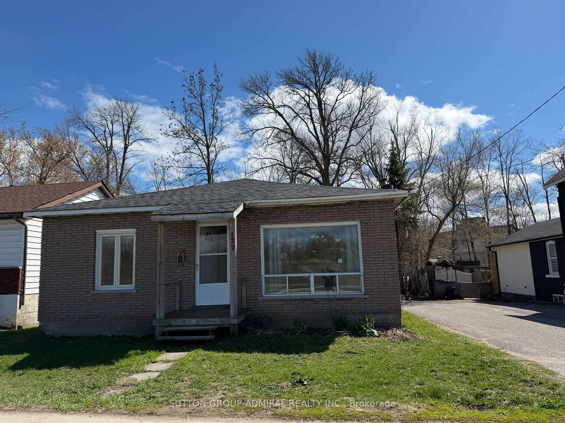 177 Atherley Road, Orillia, ON L3V 1N5