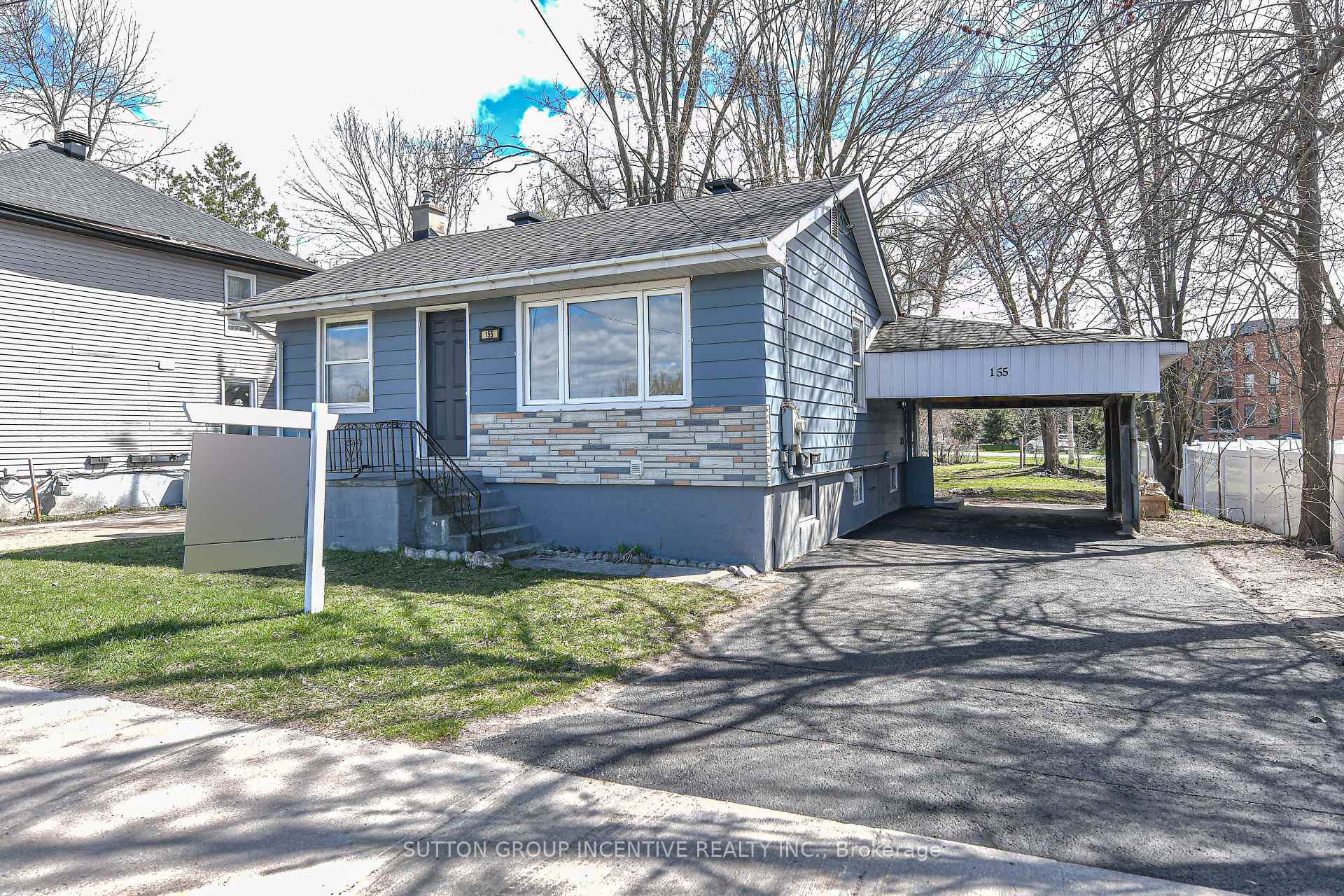 155 ATHERLEY Road, Orillia, ON L3V 1N5