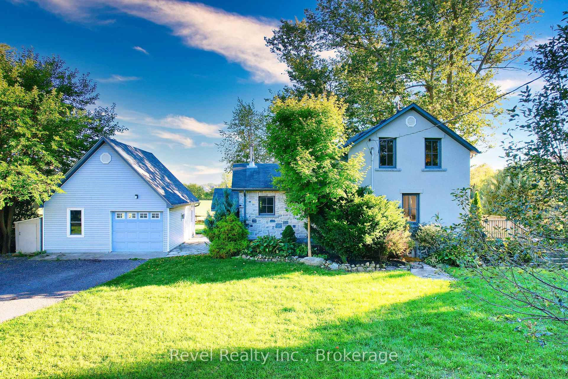 6905 Regent Street, Clearview, ON L9Y 3Z1