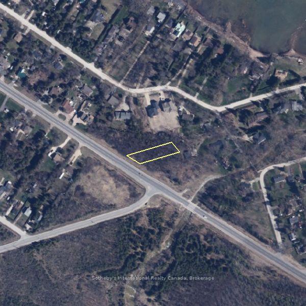9742 Beachwood Road, Collingwood, ON L8Y 2Z1