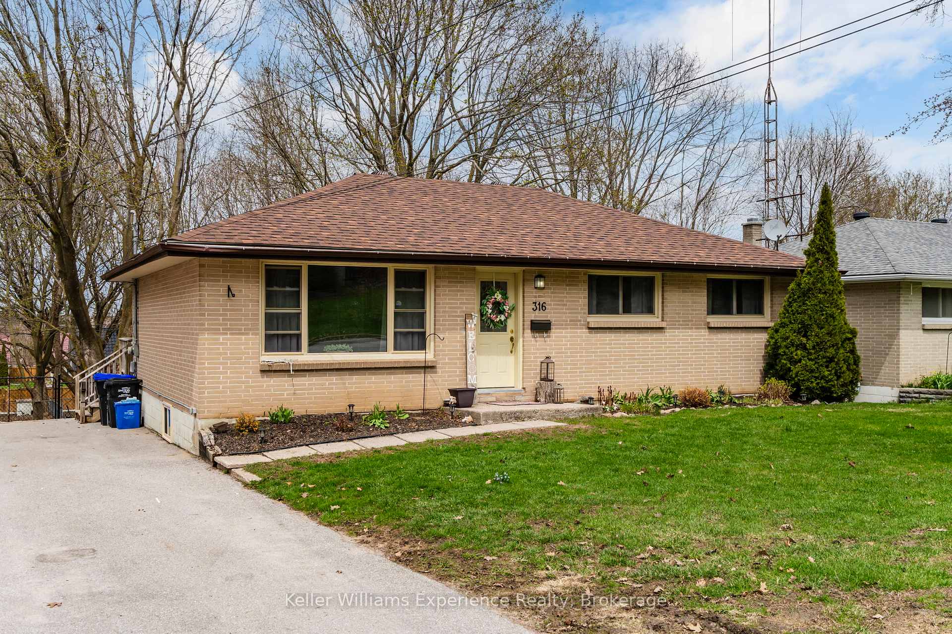 316 HANLY Street, Midland, ON L4R 2N9