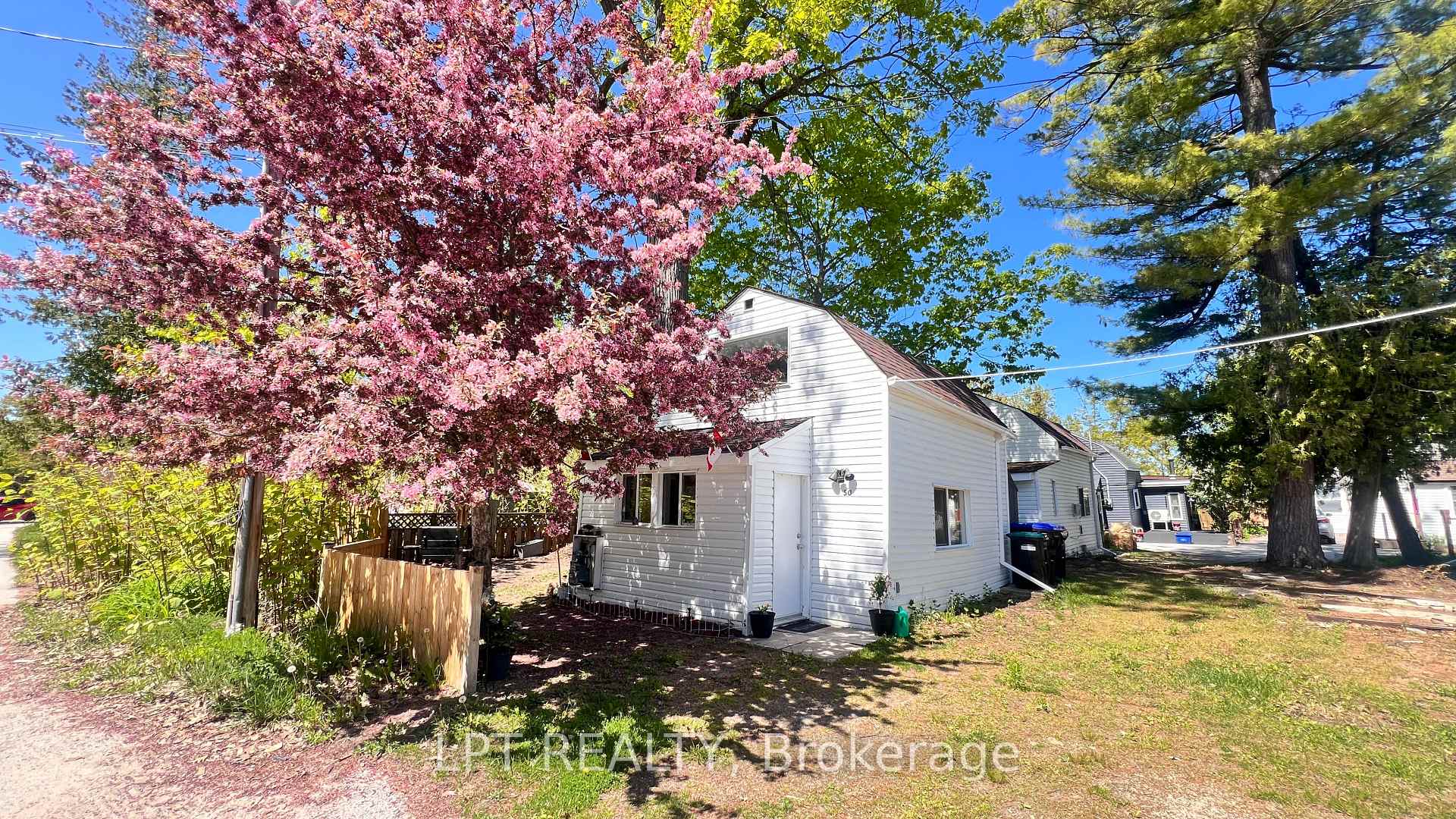 50 Glenwood Drive, Wasaga Beach, ON L9Z 2K5