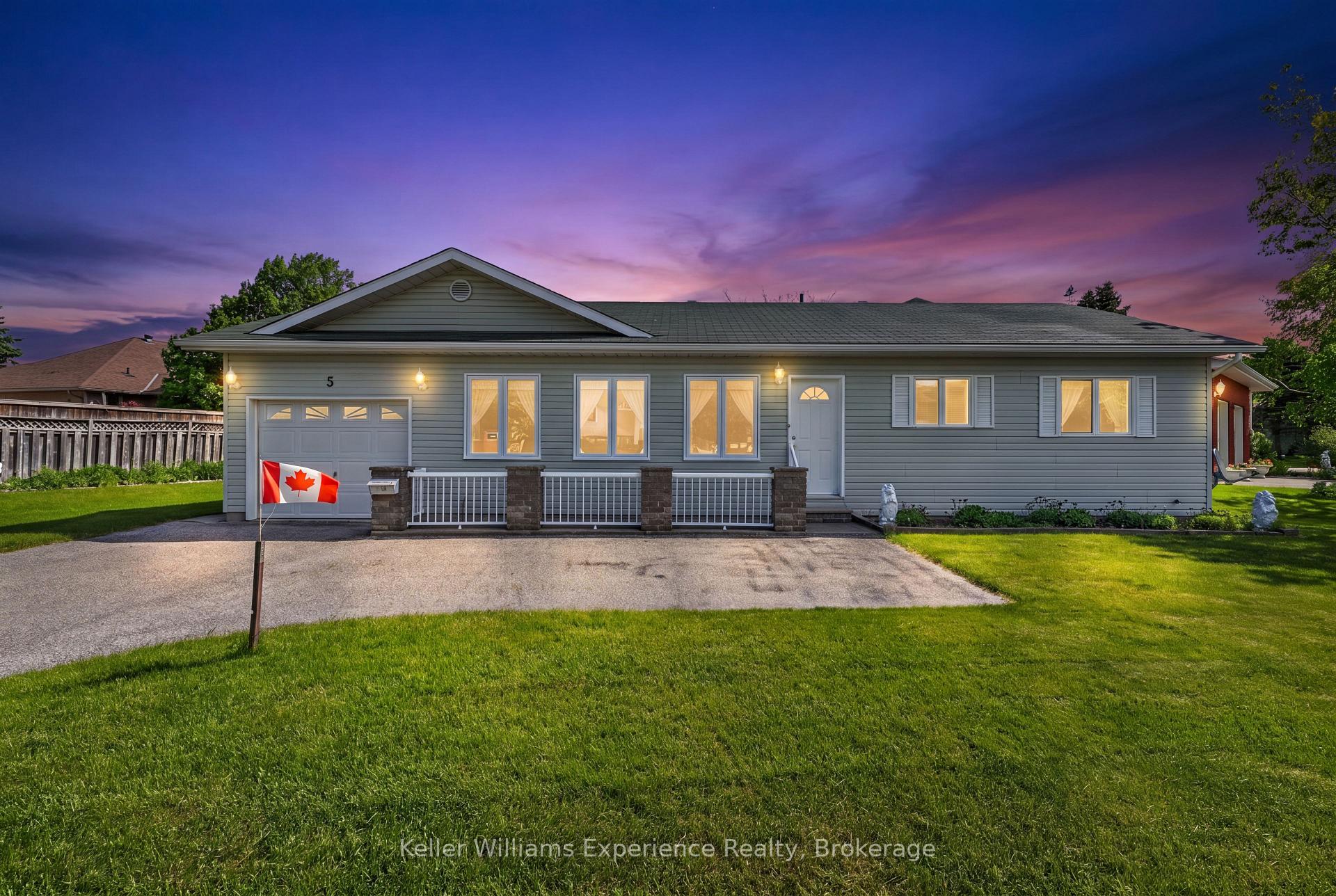 5 Bridle Road, Penetanguishene, ON L9M 1J5