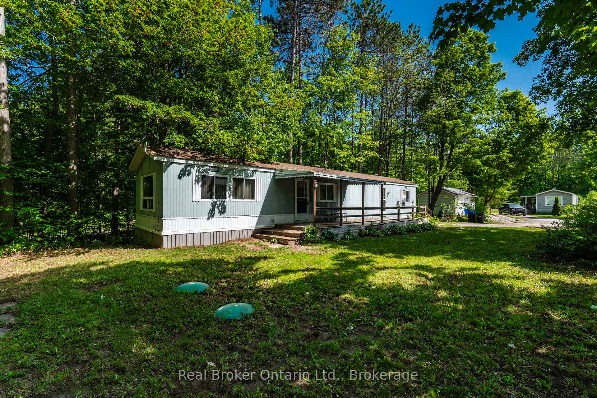 5263 Elliott Side Road 48, Tay, ON L4R 4K3