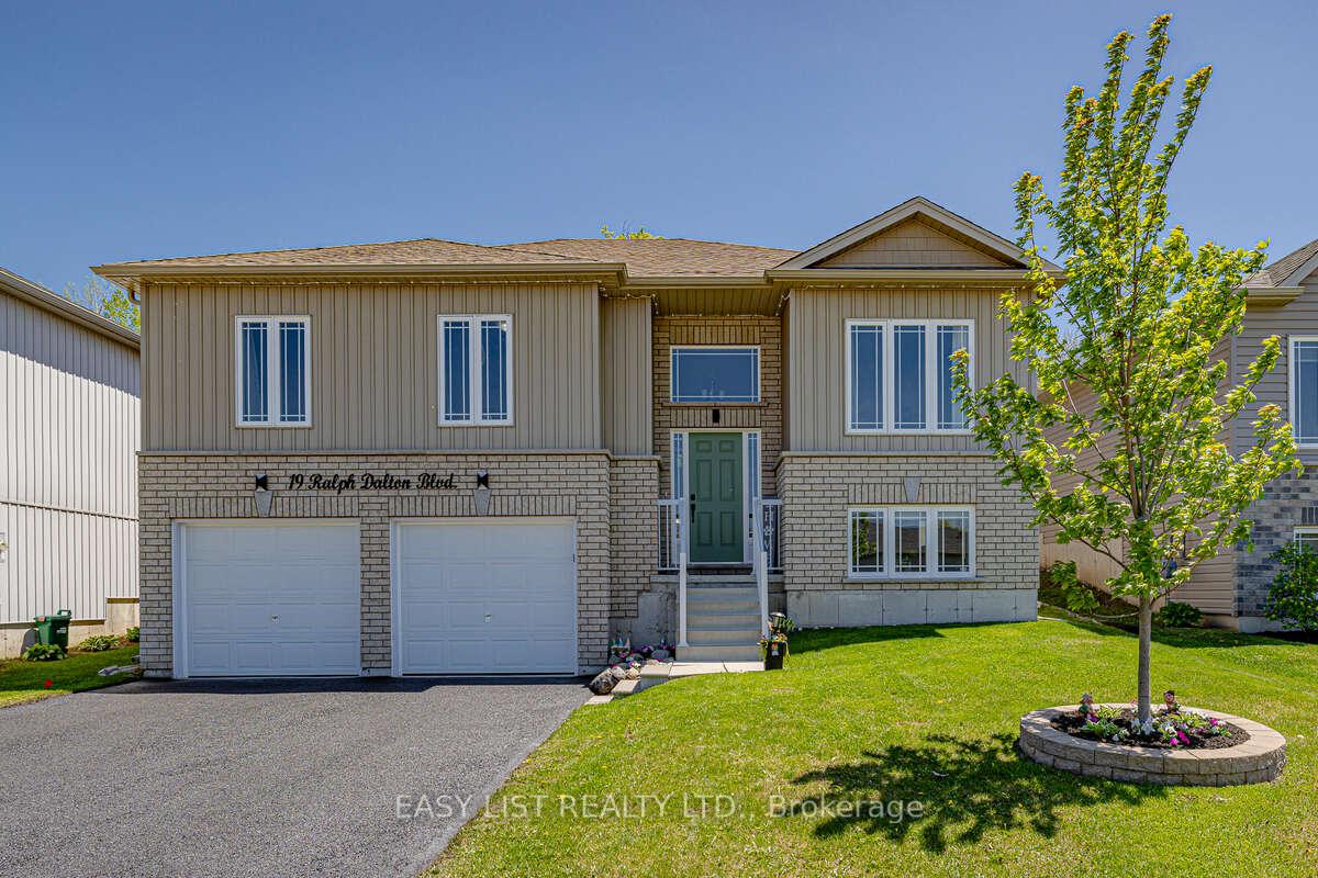 19 Ralph Dalton Boulevard, Tay, ON L0K 2A0