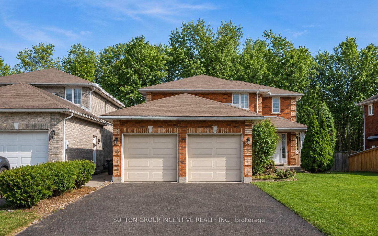 36 Nicklaus Drive, Barrie, ON L4M 6W5