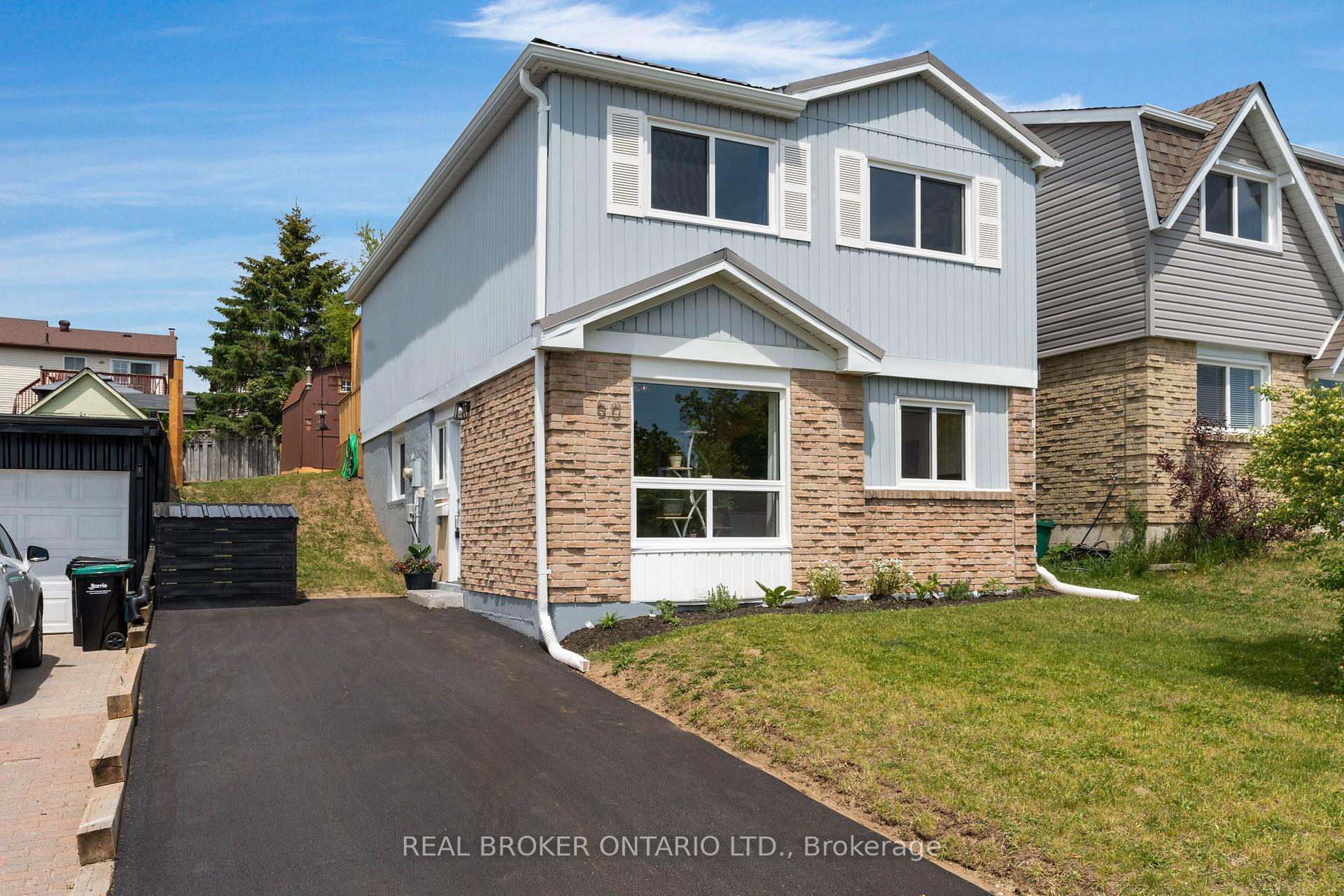 50 Browning Trail, Barrie, ON L4N 4Z5