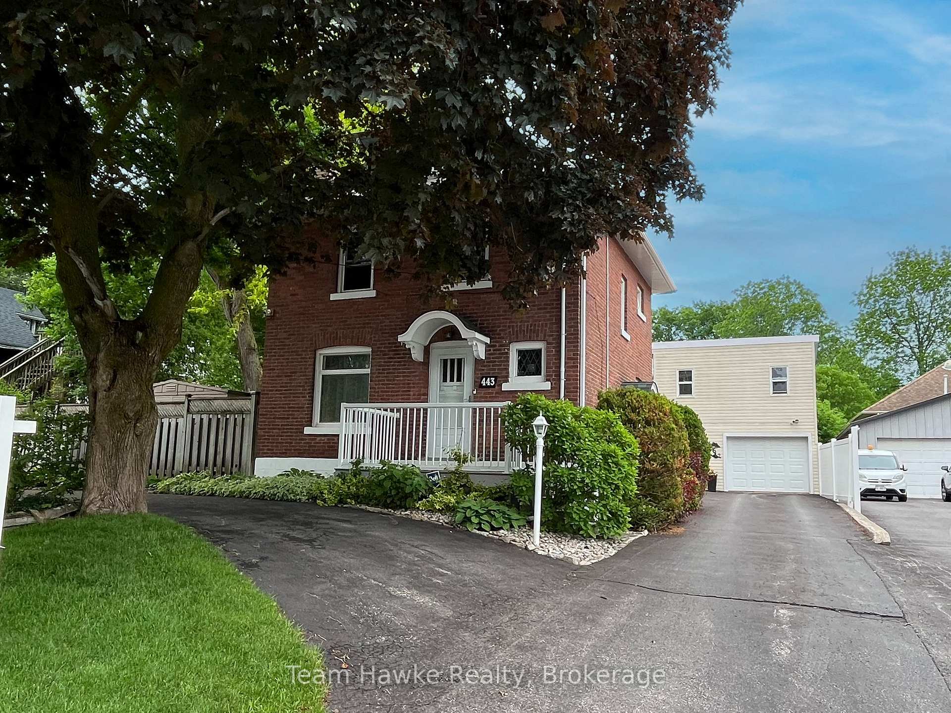 443 Elizabeth Street, Midland, ON L4R 1Z7