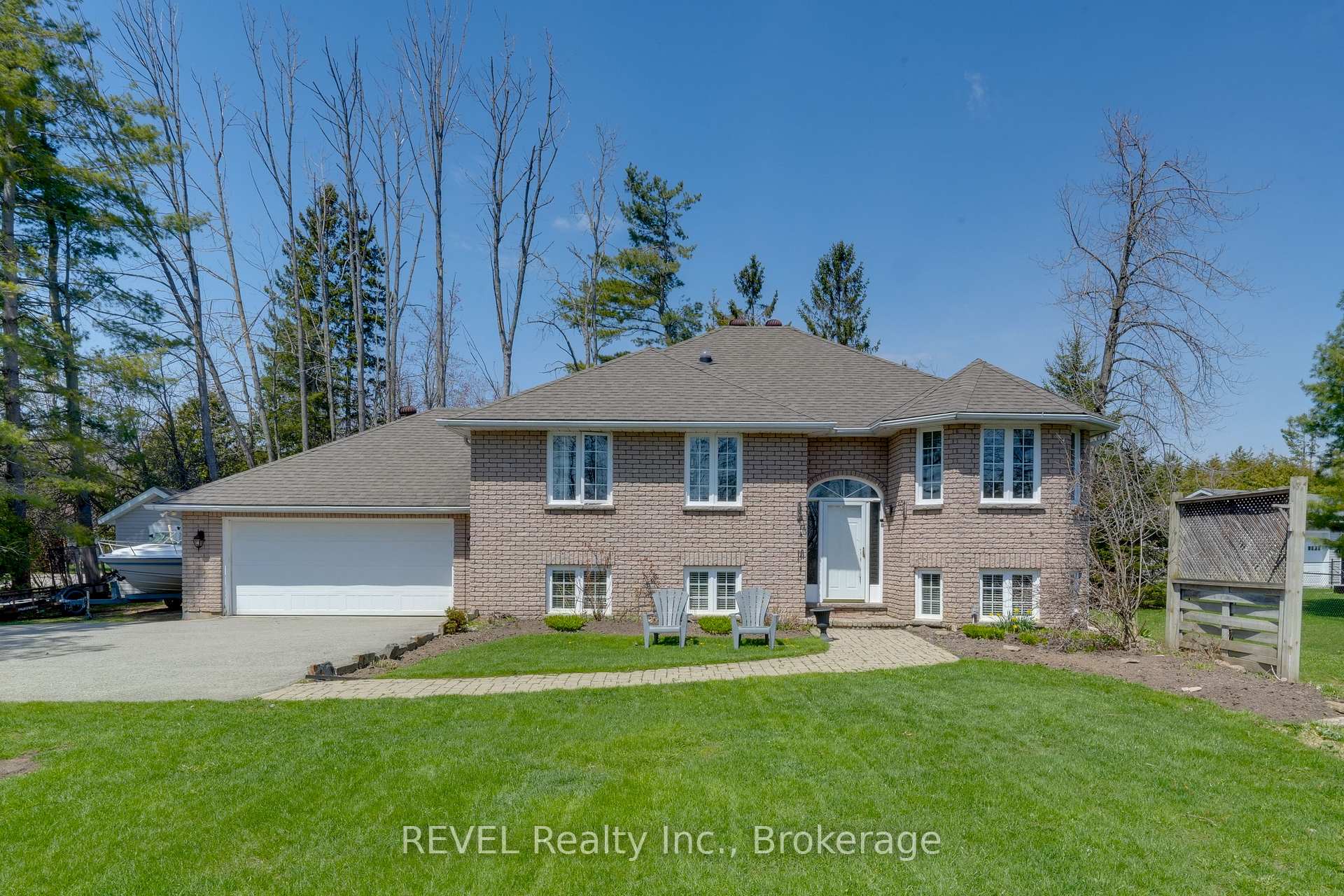 5 Barbara Avenue, Oro-Medonte, ON L0L 2E0