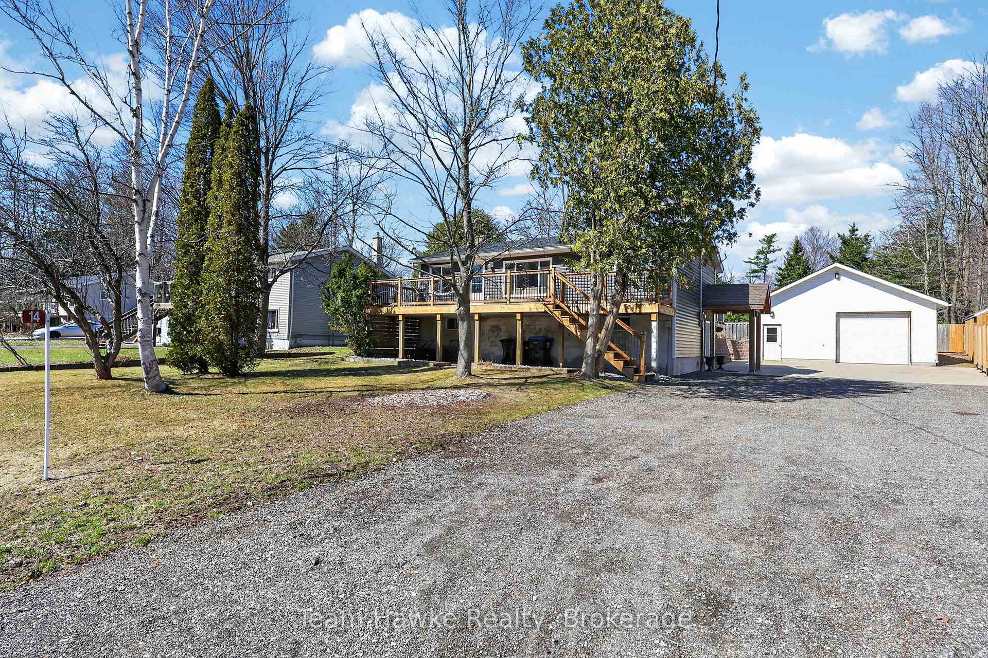 14 Sarna Drive, Tiny, ON L9M 0B3