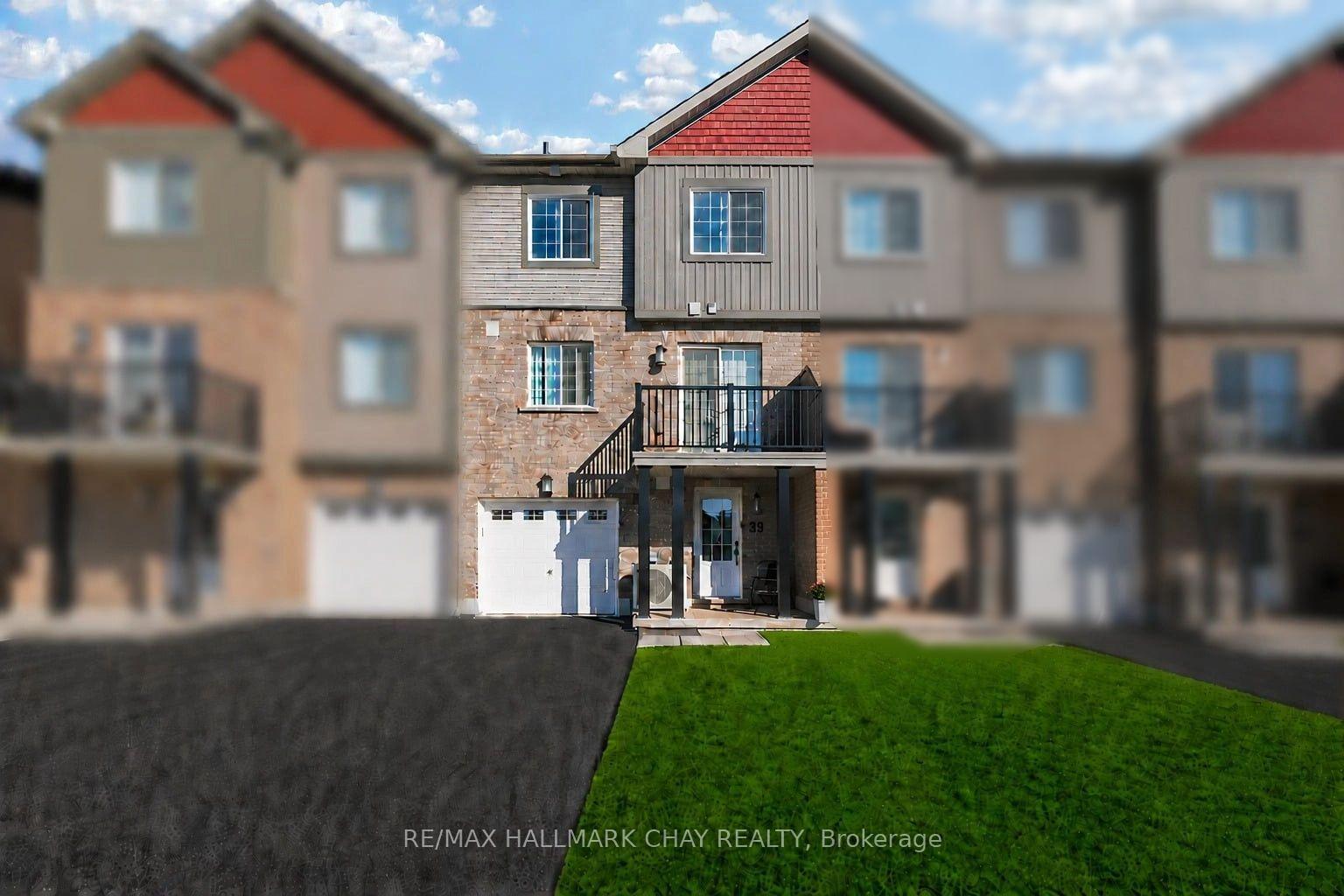 39 Kodiak Terrace, Barrie, ON L9J 0J4