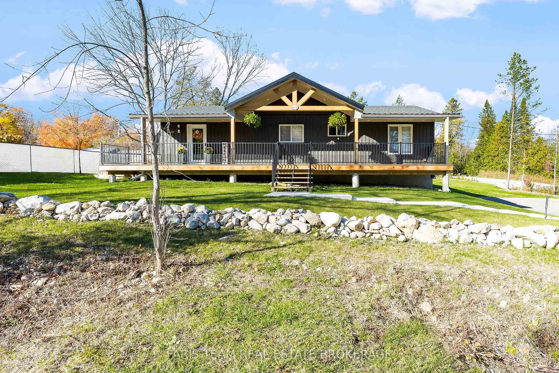 550 Second Avenue, Tay, ON L0K 1R0