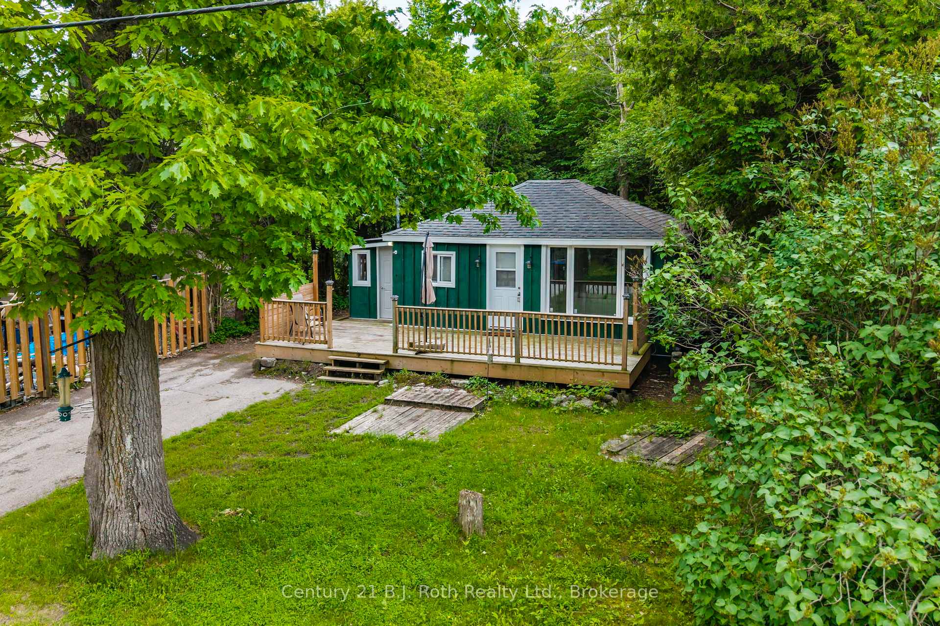 23 Earldom Boulevard, Tay, ON L0K 1R0