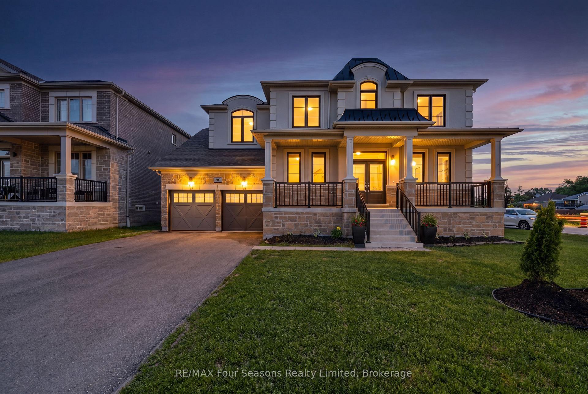 203 Coates Drive, Clearview, ON L0M 1S0