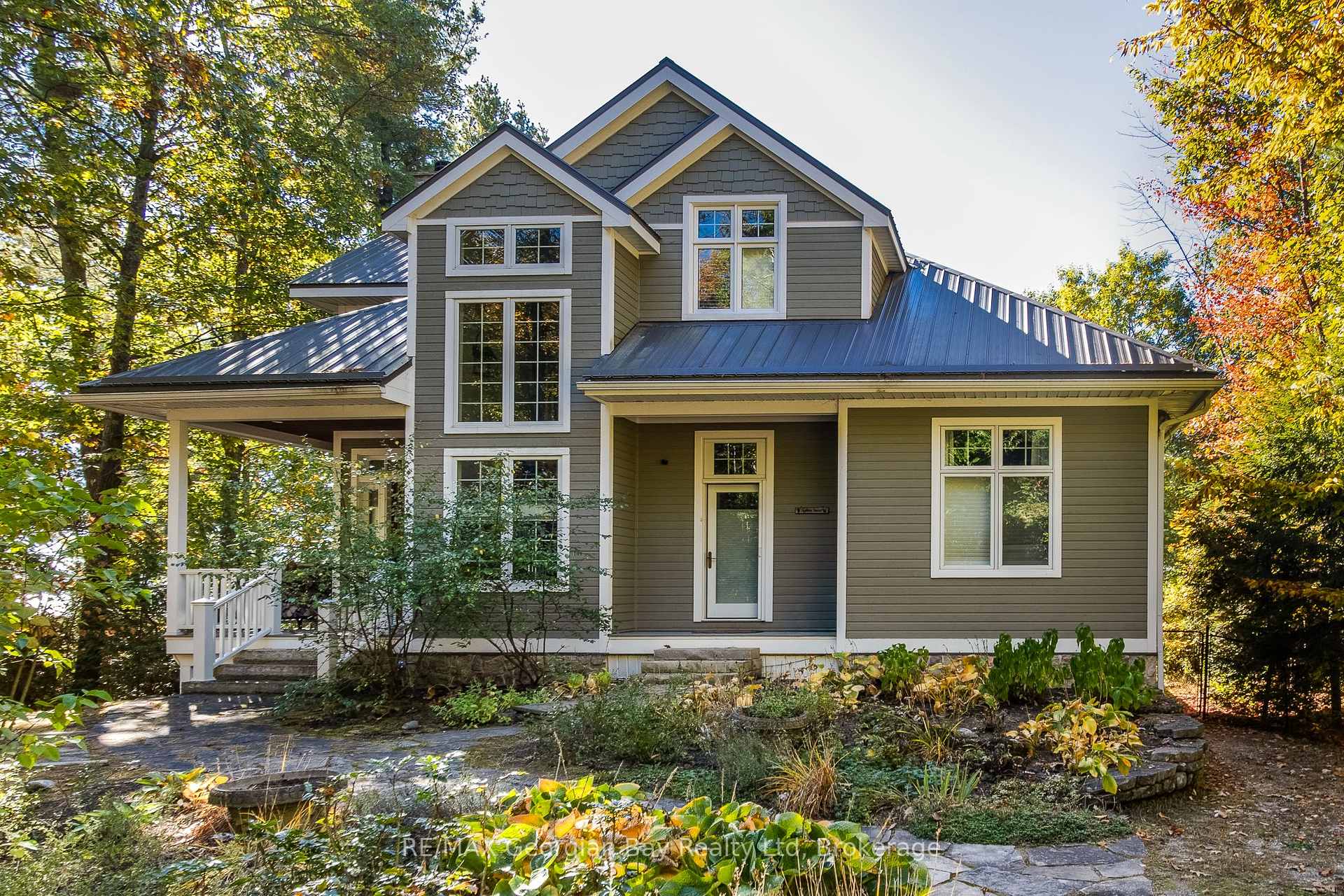 86 Nottawaga Drive, Tiny, ON L0L 2J0