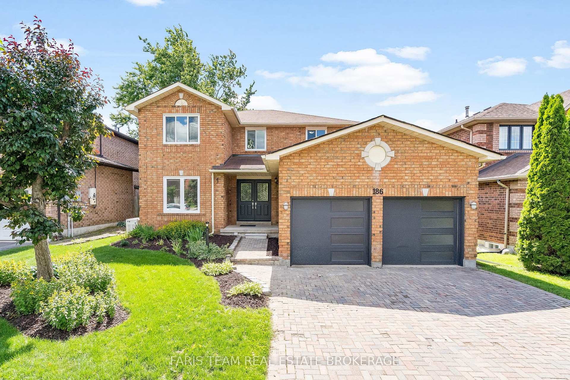 186 Ferndale Drive S, Barrie, ON L4N 8A1