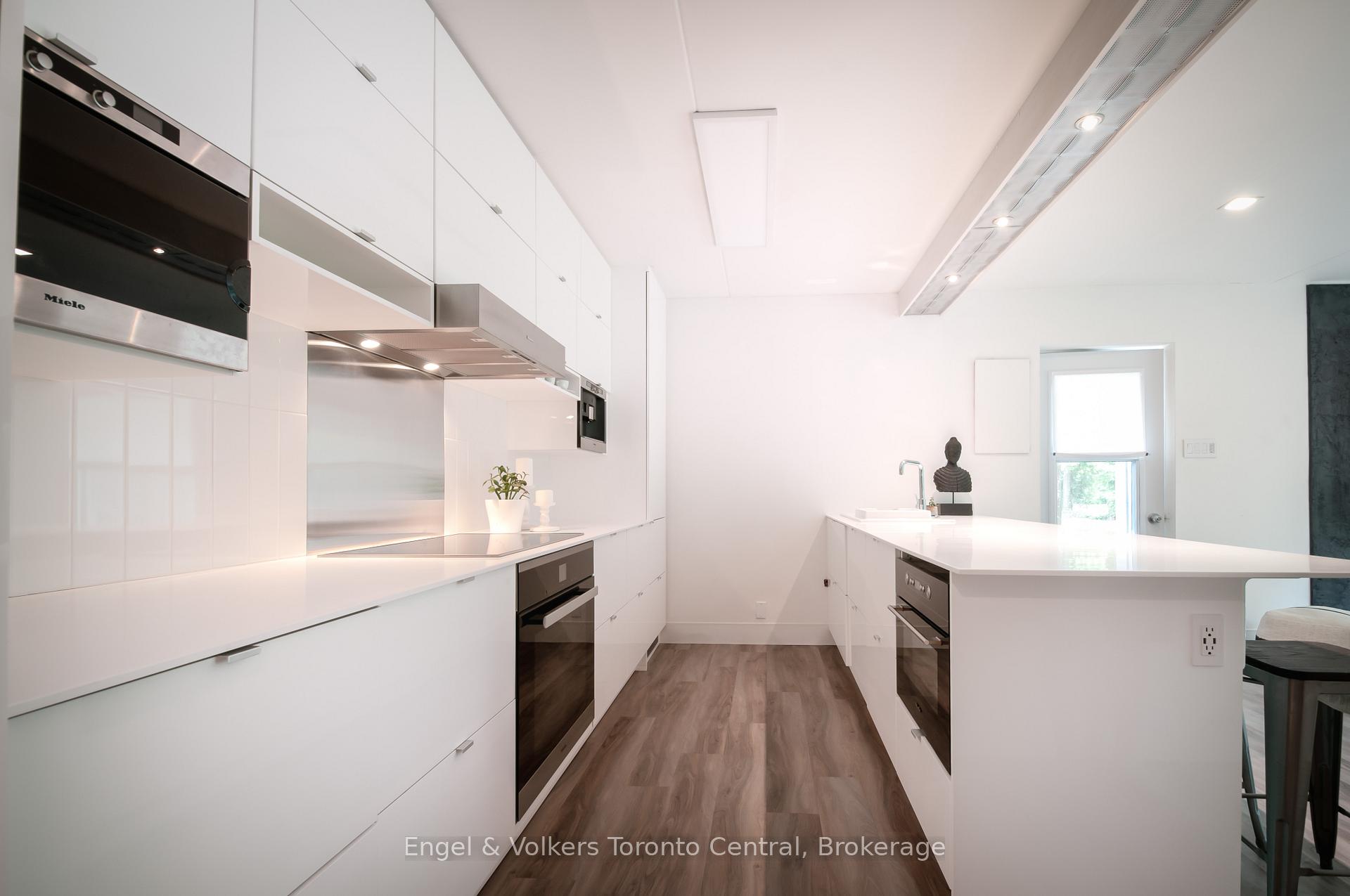 19 DAWSON Drive 50, Collingwood, ON L9Y 5B4
