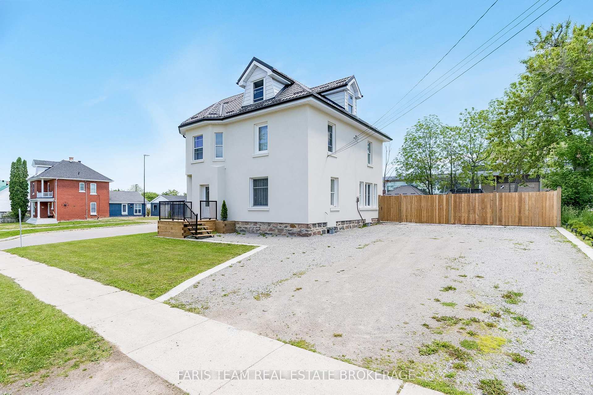 119 Jephson Street, Tay, ON L0K 2A0