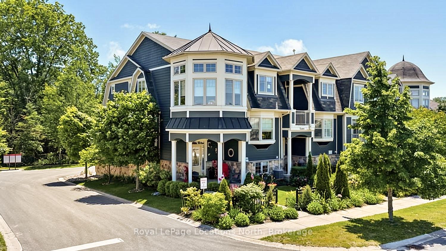 17 Sandy Coast Crescent, Wasaga Beach, ON L9Z 0G1