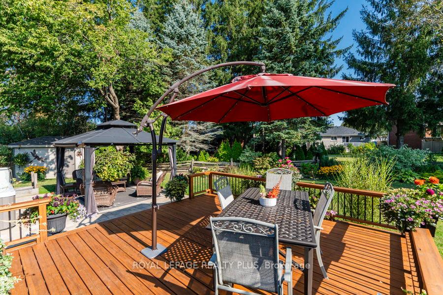 99 Peel Street, Penetanguishene, ON L9M 1C3
