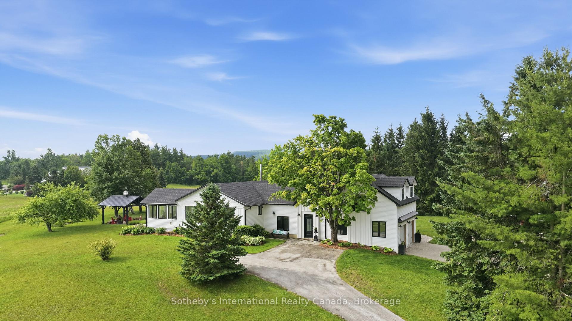 9263 91 County Road, Clearview, ON L0M 1H0