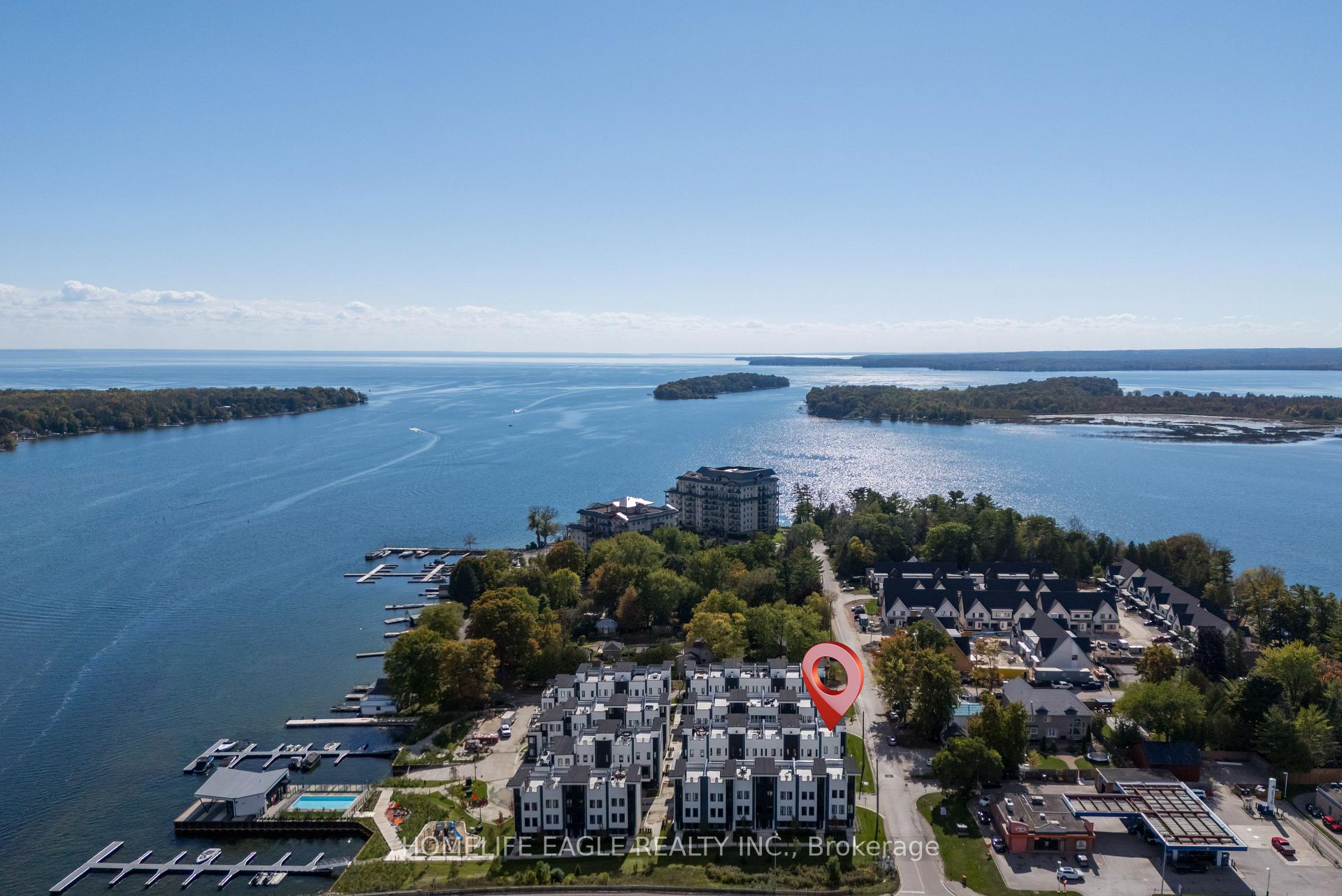 2 Mariner's Pier Way, Orillia, ON L3V 8P4
