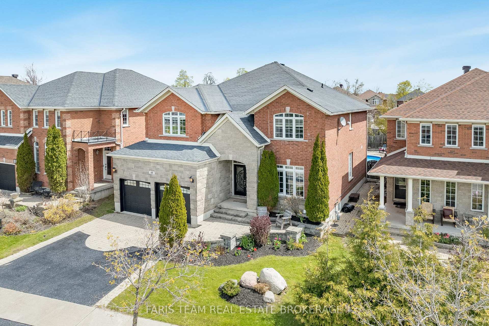 49 Prince William Way, Barrie, ON L4N 0Y9