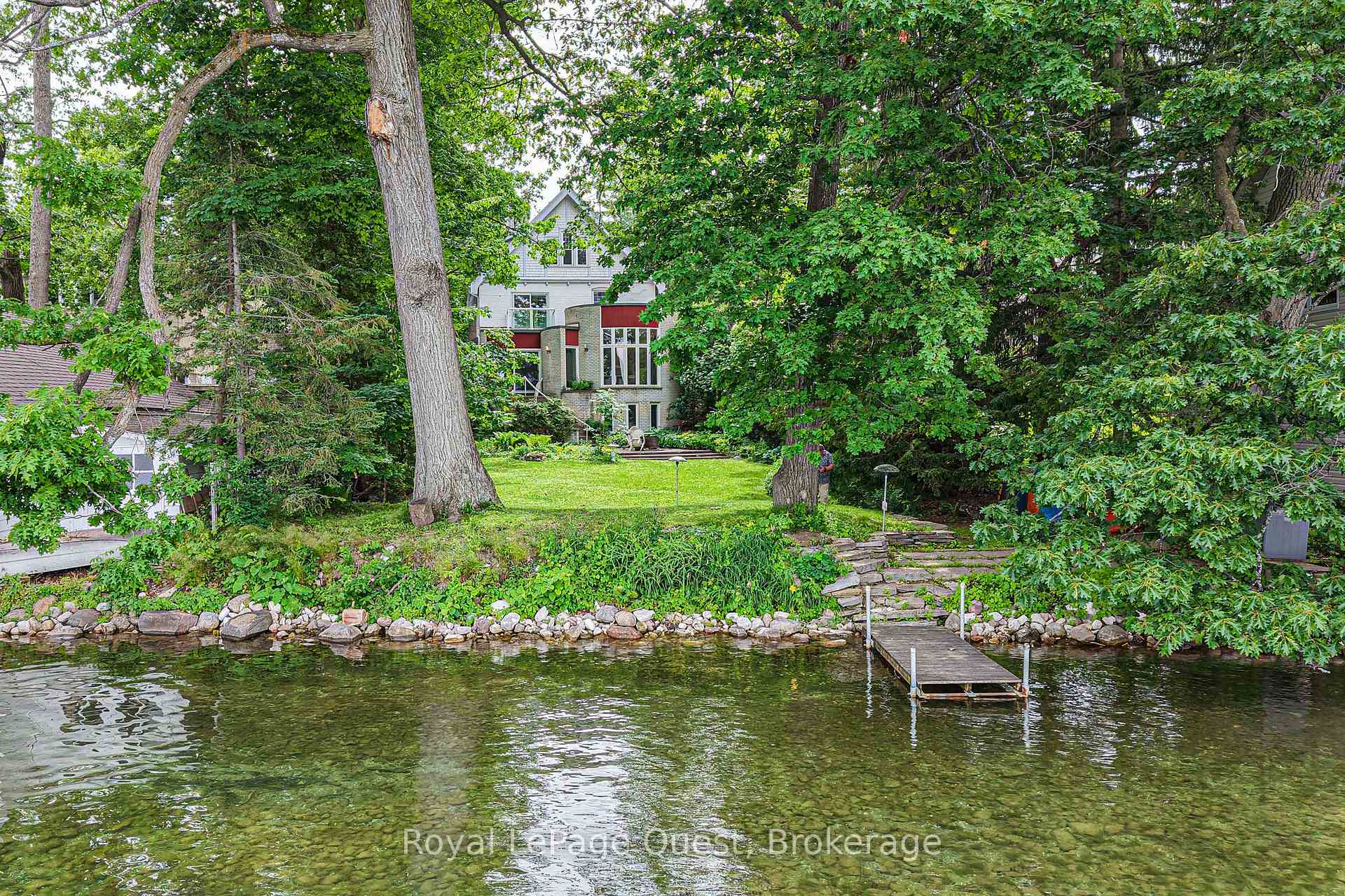 258 Bay Street, Orillia, ON L3V 3X1