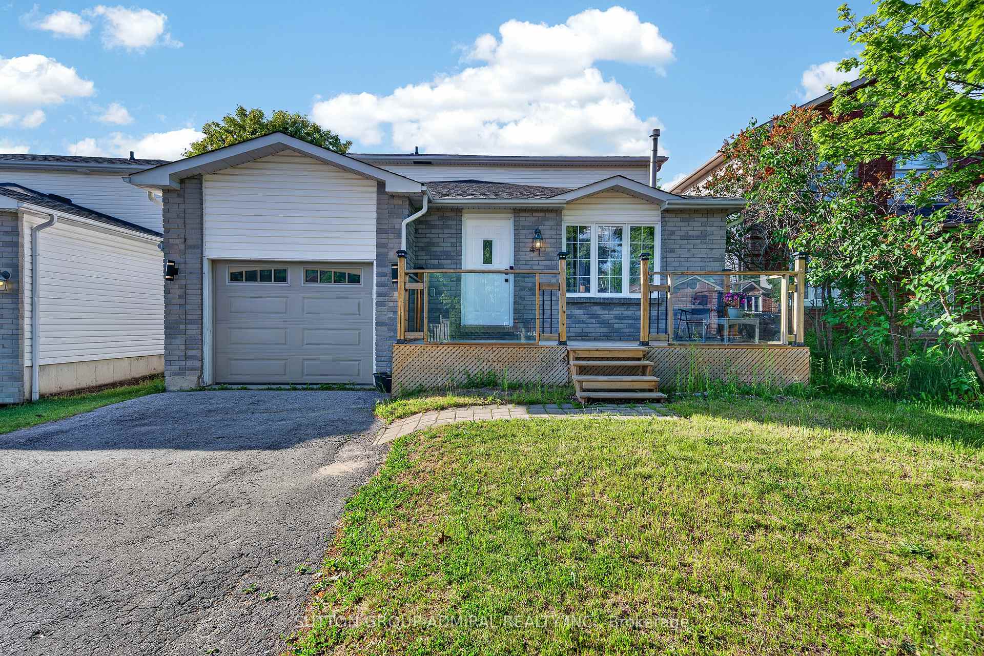 41 WHITEHORN Crescent, Barrie, ON L4N 8E4