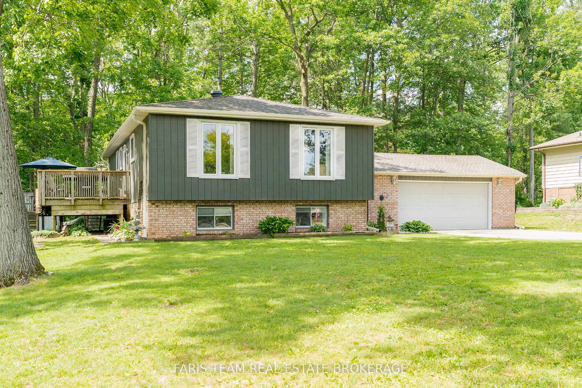 1202 Sunnidale Road, Springwater, ON L4M 4S4
