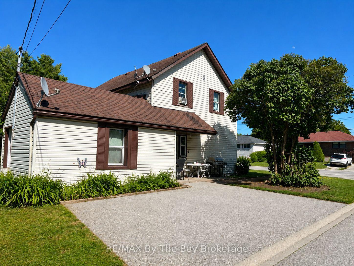 353 Ontario Street, Collingwood, ON L9Y 1N5