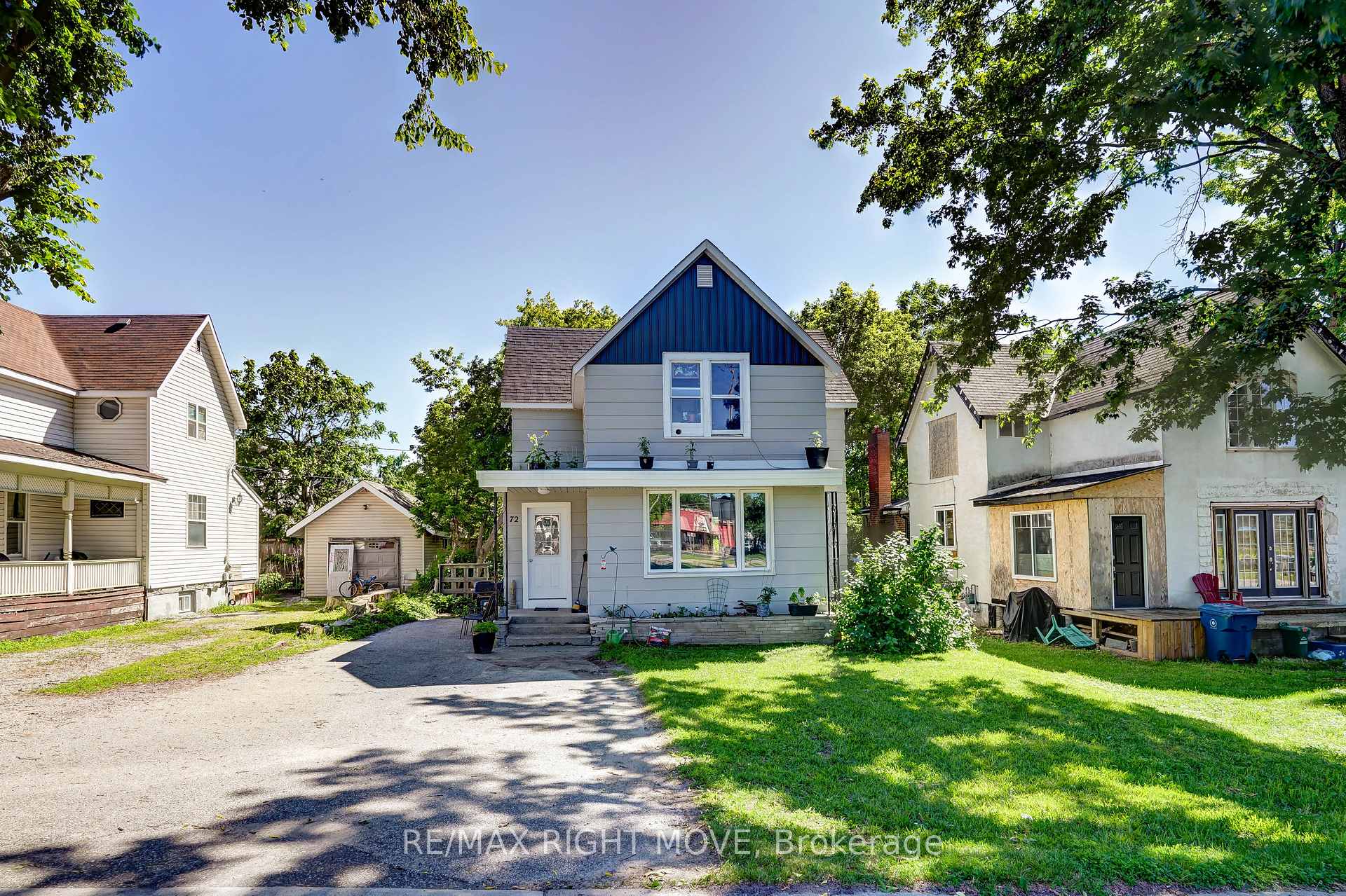72 Dunedin Street, Orillia, ON L3V 5T5
