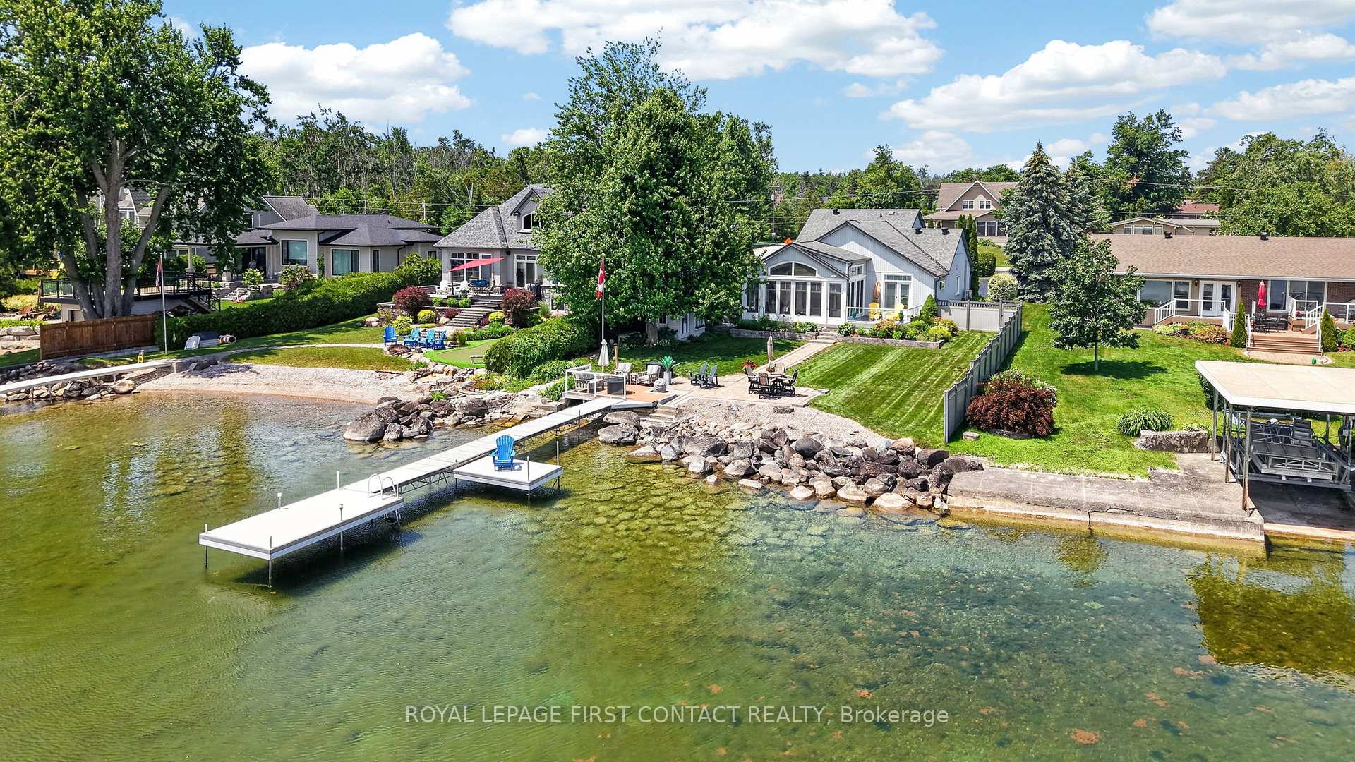 167 Lakeshore Road W, Oro-Medonte, ON L0L 2E0