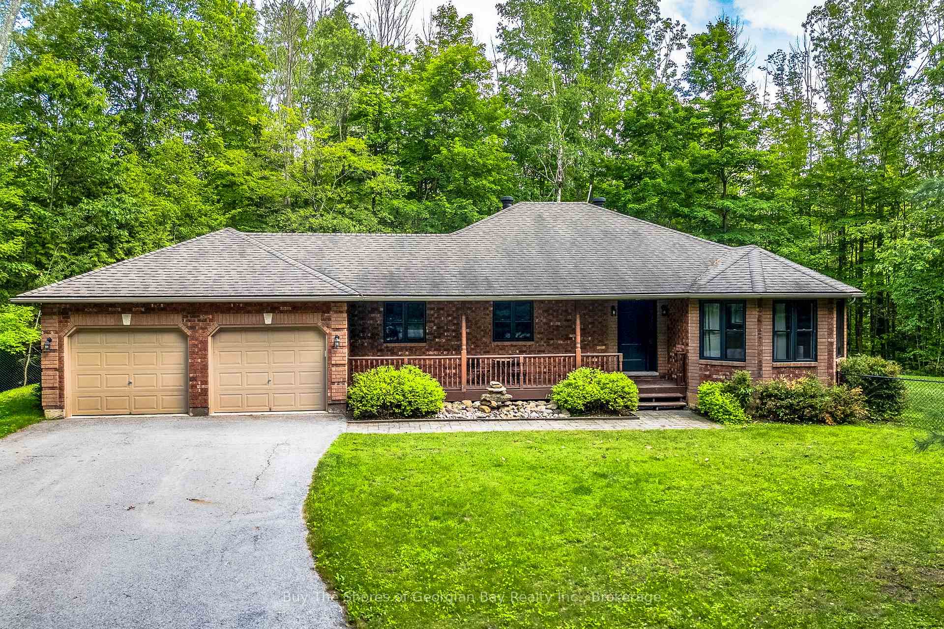 2367 MacDonald Road, Springwater, ON L0L 1P0