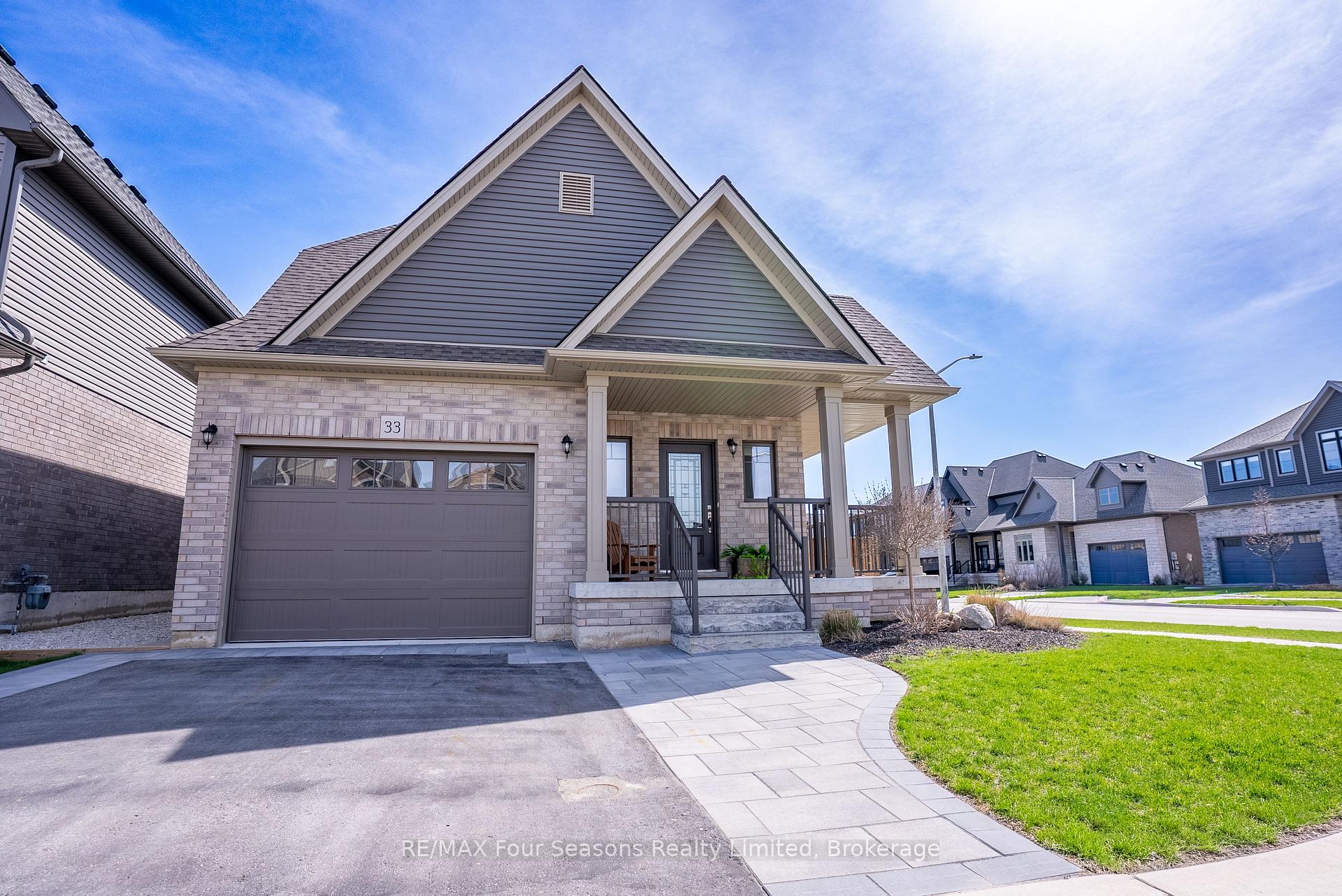33 Kerr Street, Collingwood, ON L9Y 4B6