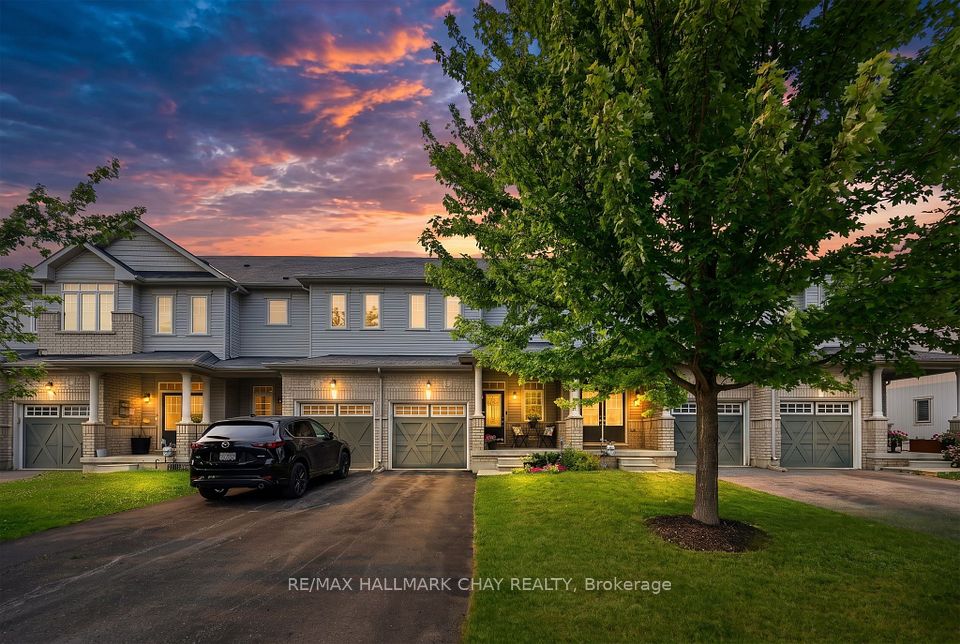 21 Pearcey Crescent, Barrie, ON L4N 6R8