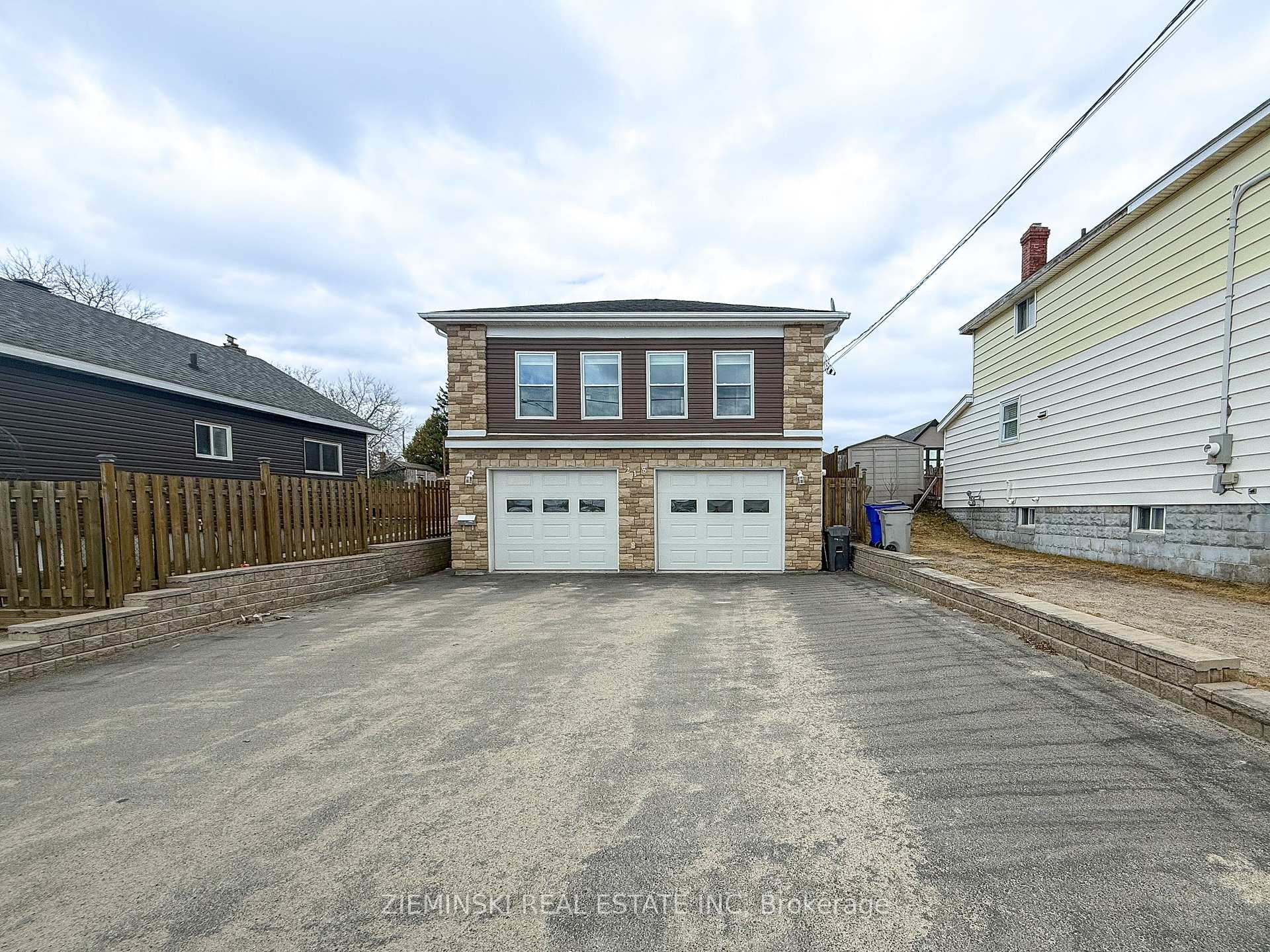 218 Mountjoy Street S, Timmins, ON P4N 1T4