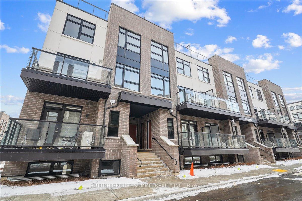 1593 ROSE Way 105, Milton, ON L9T 7E7