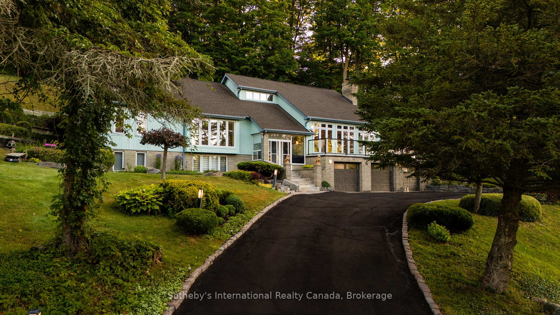 12 Matson Drive, Caledon, ON L7E 0A9