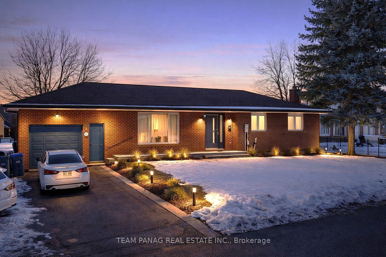 3821 Countryside Drive, Brampton, ON L6P 0T5
