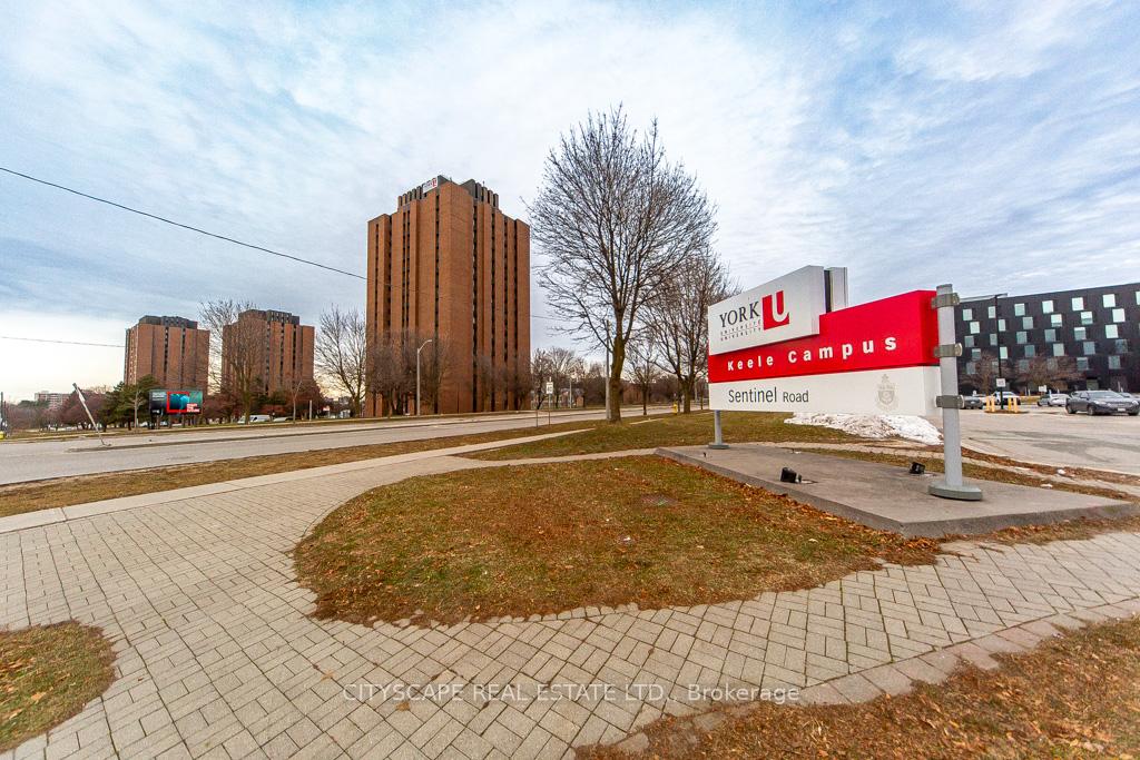 377 Assiniboine Road, Toronto, ON M3J 0A6