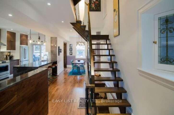 76 Dunn Avenue, Toronto, ON M6K 2R6