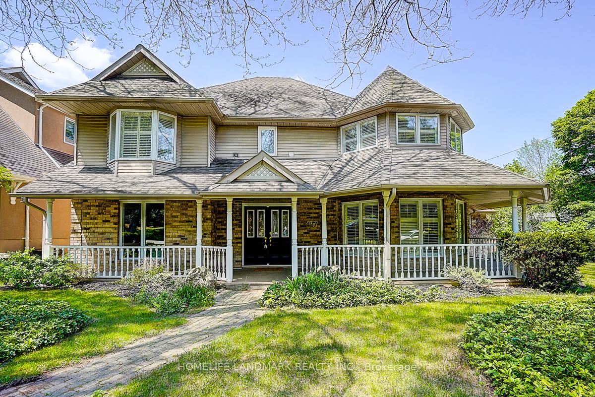 427 CAIRNCROFT Road, Oakville, ON L6V 4N1