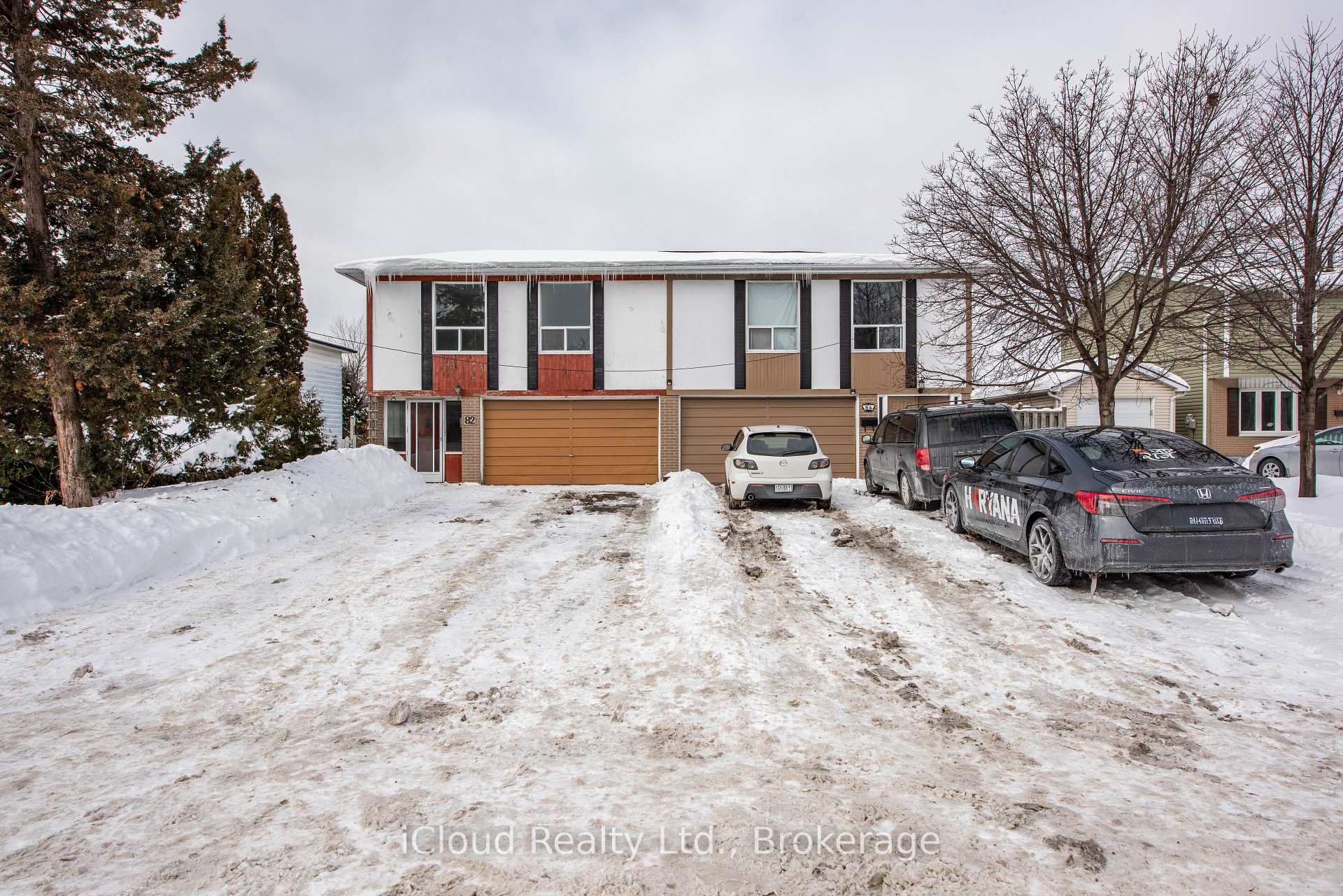 82 Griselda Crescent, Brampton, ON L6S 1M3