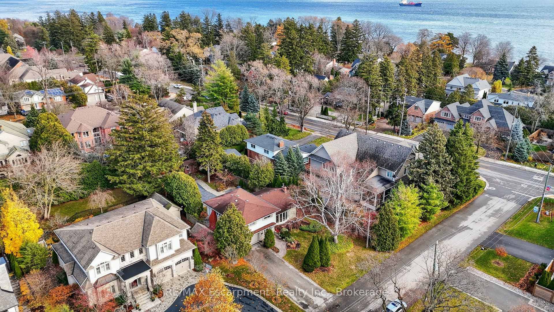 195 Wilton Street, Burlington, ON L7N 1V8