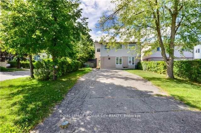 52 Grand Valley Drive, Brampton, ON L6S 2K9