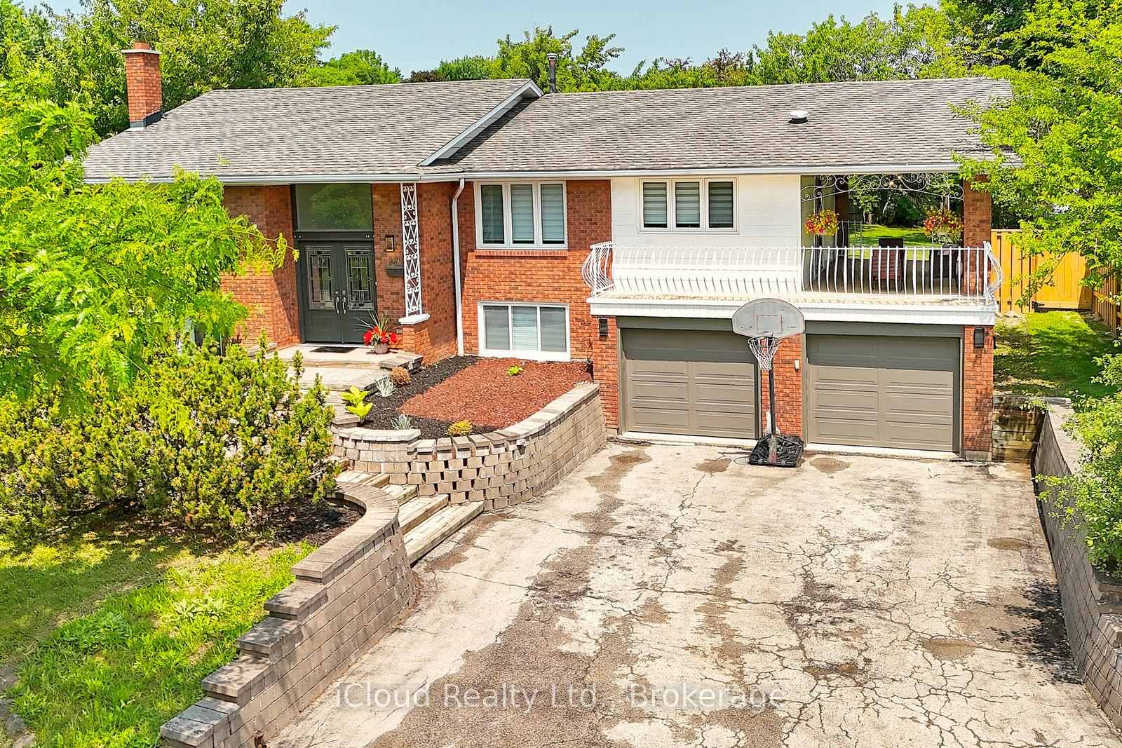 2101 Parkway Drive, Burlington, ON L7P 1S5