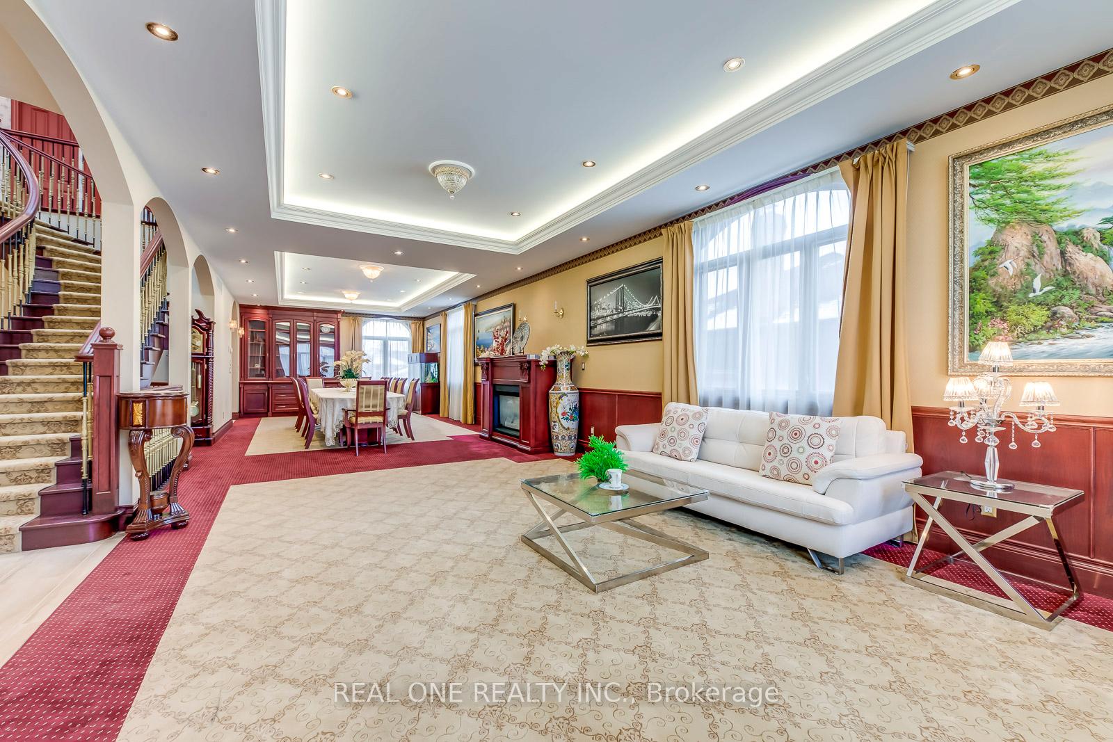3480 Joan Drive, Mississauga, ON L5B 1T5