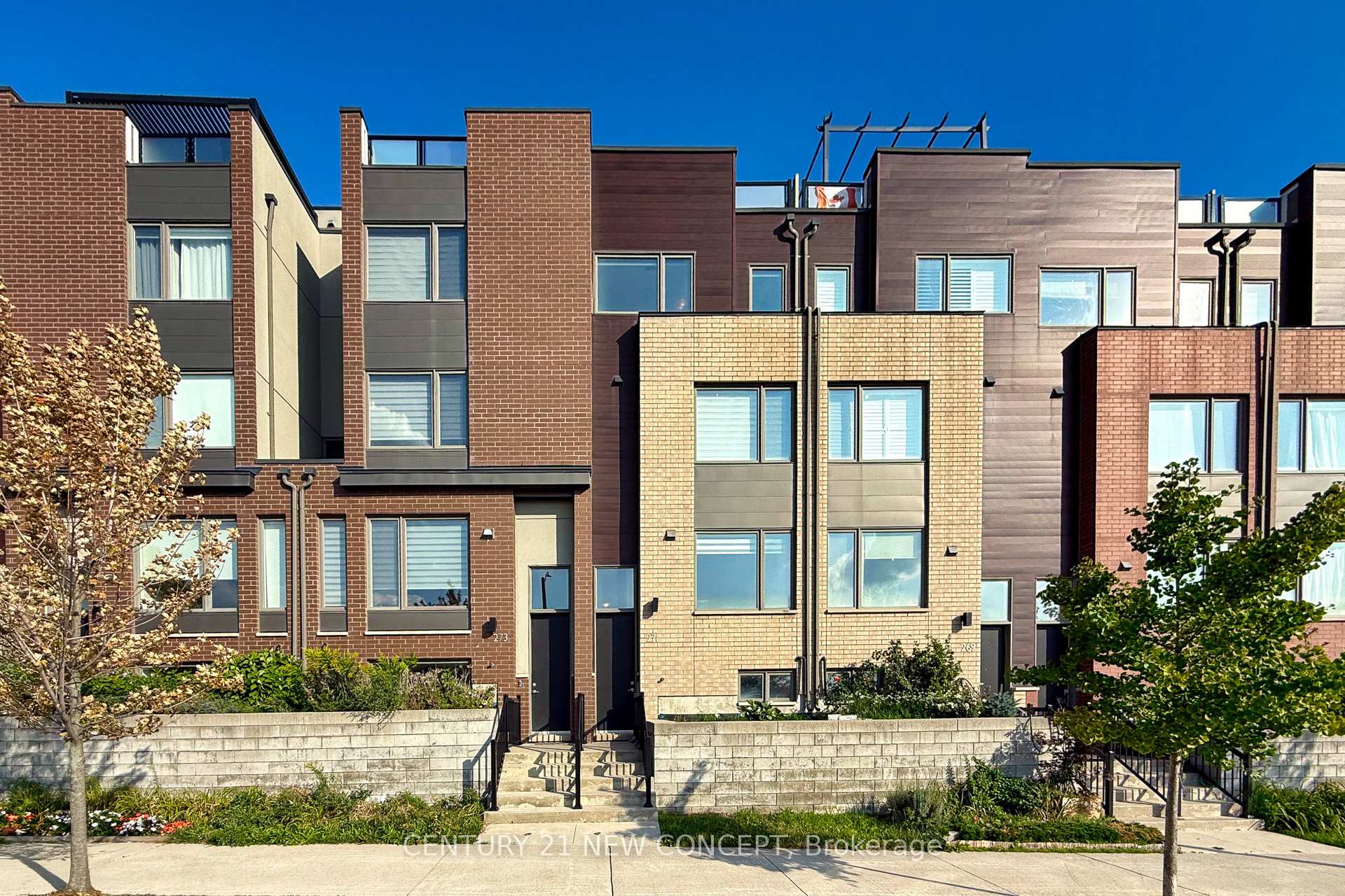 271 Downsview Park Boulevard, Toronto, ON M3K 0B6