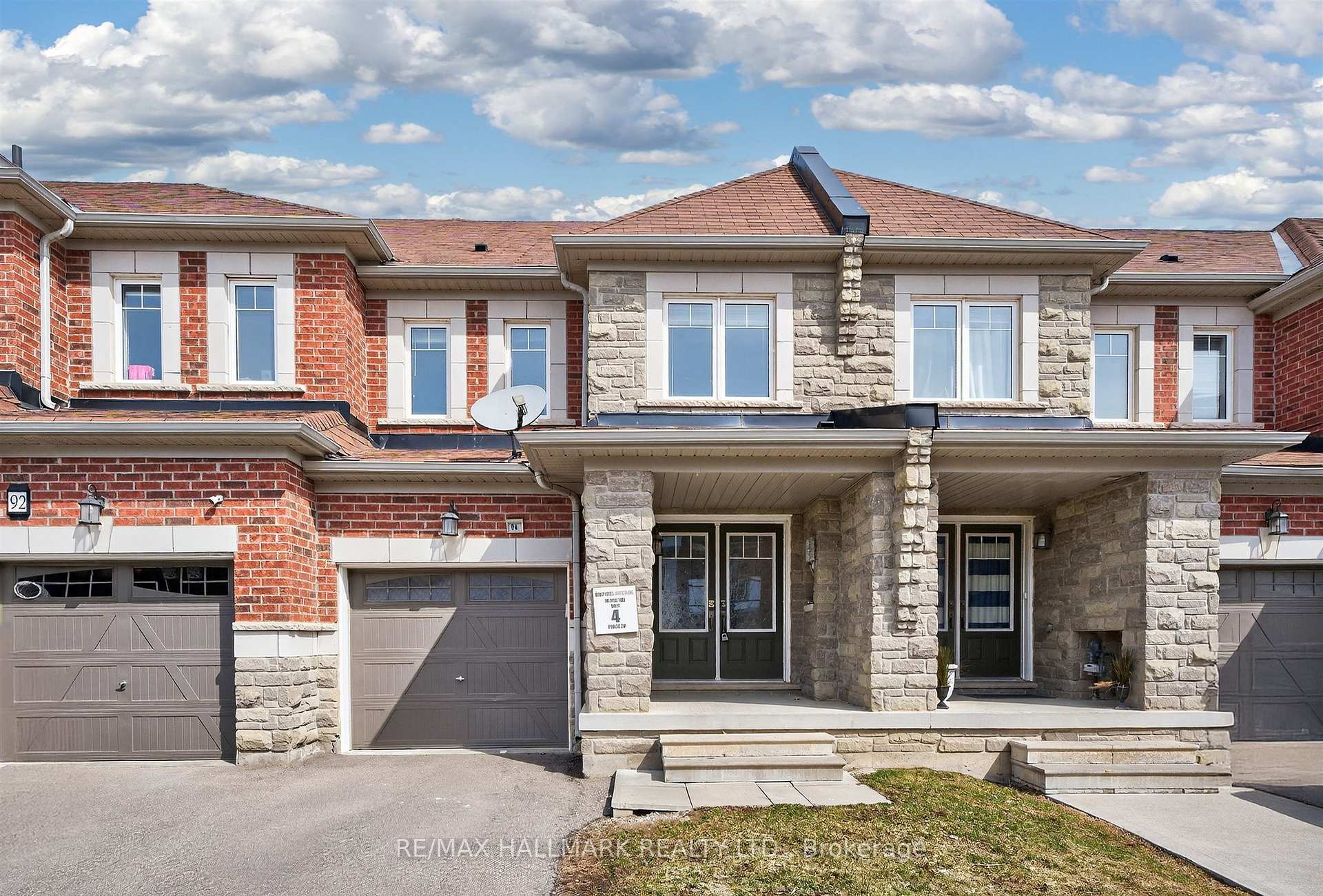 94 Golden Springs Drive, Brampton, ON L7A 0C7